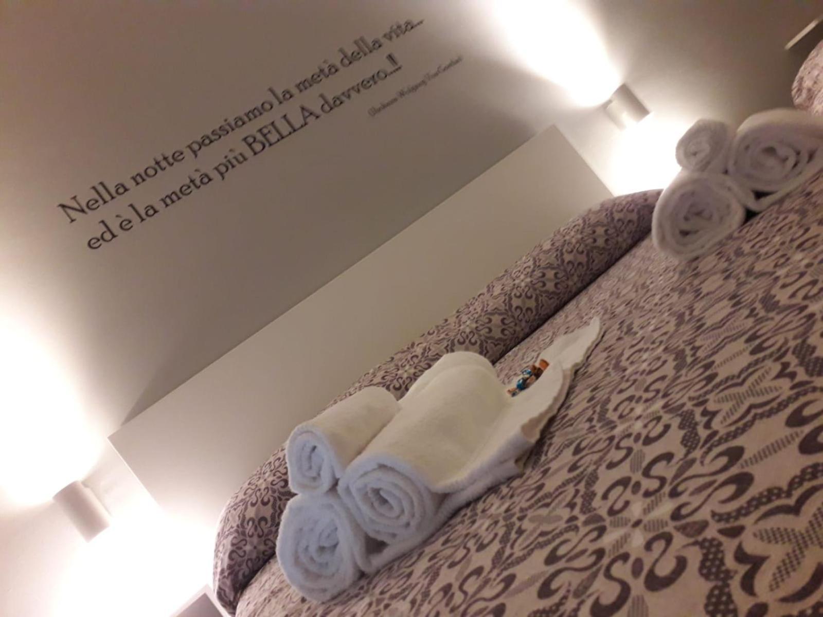 Le Stanze Dell'emiro Bed & Breakfast *